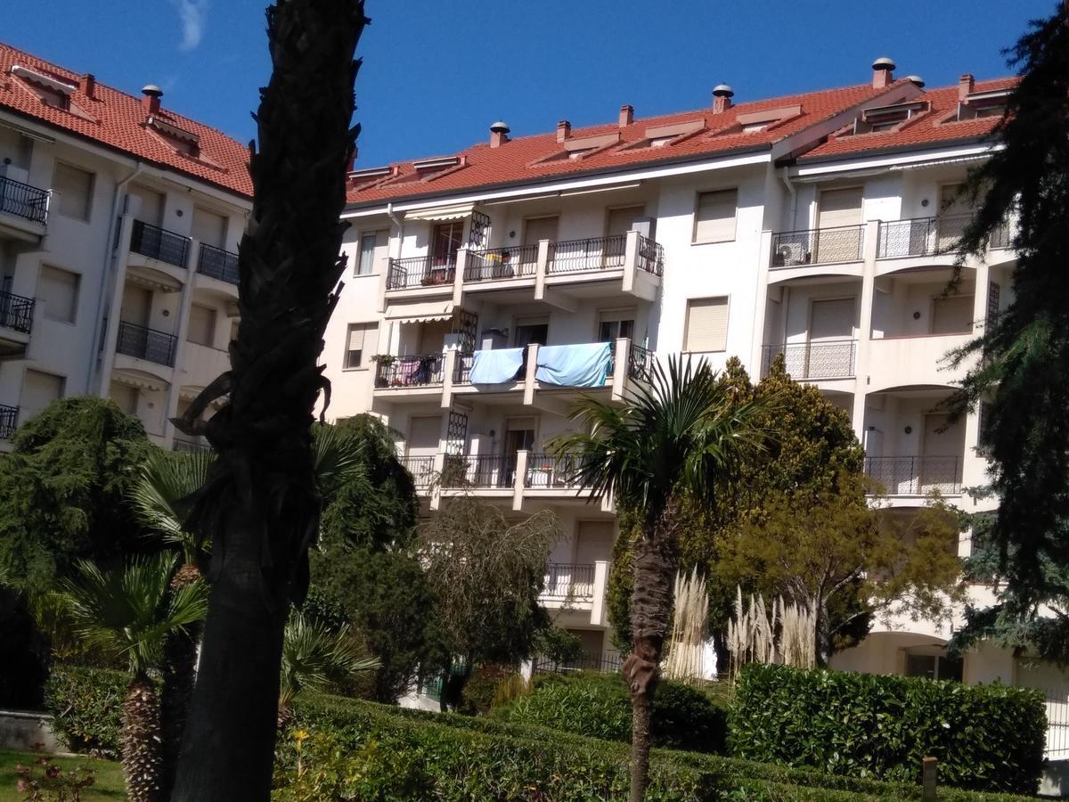 סן ברתולומיאו אל מארה Condominio Ariazzurra S. Bart. מראה חיצוני תמונה